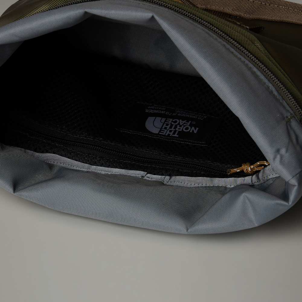 BASE CAMP SHOULDER BAG